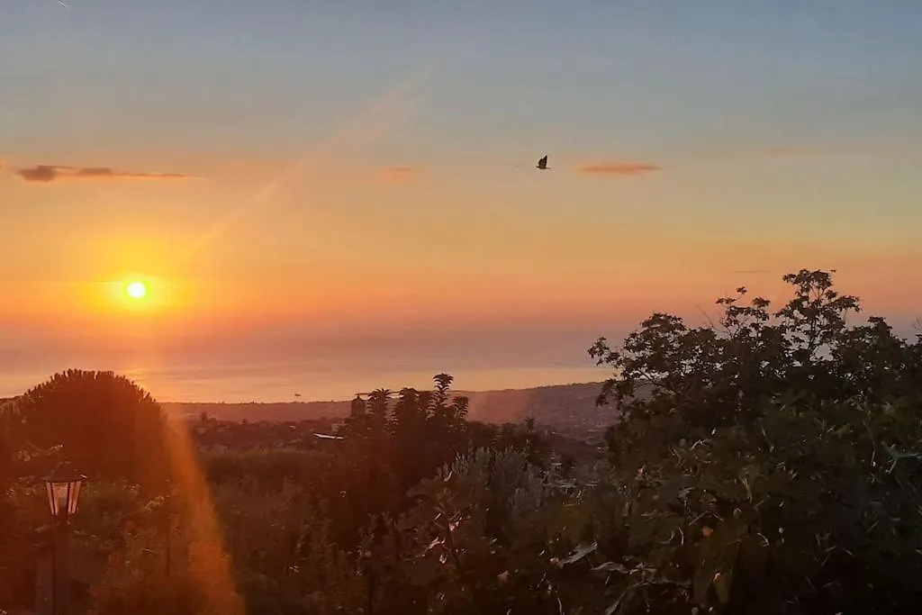 Casa Leopina Apri Gli Occhi E Vola Oltre Il Mare Villa Sant'Alfio