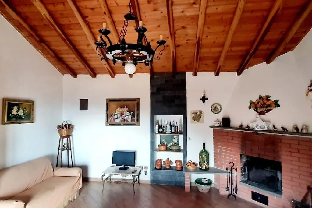 Casa Leopina Apri Gli Occhi E Vola Oltre Il Mare Villa Sant'Alfio Italy