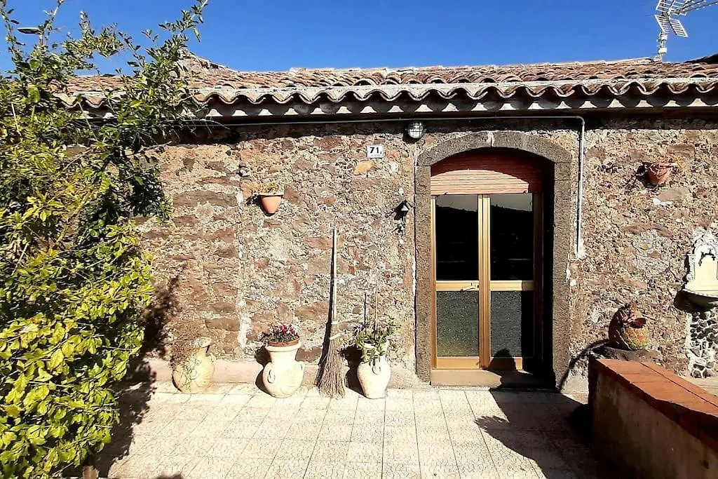 Casa Leopina Apri Gli Occhi E Vola Oltre Il Mare Villa Sant'Alfio Holiday home