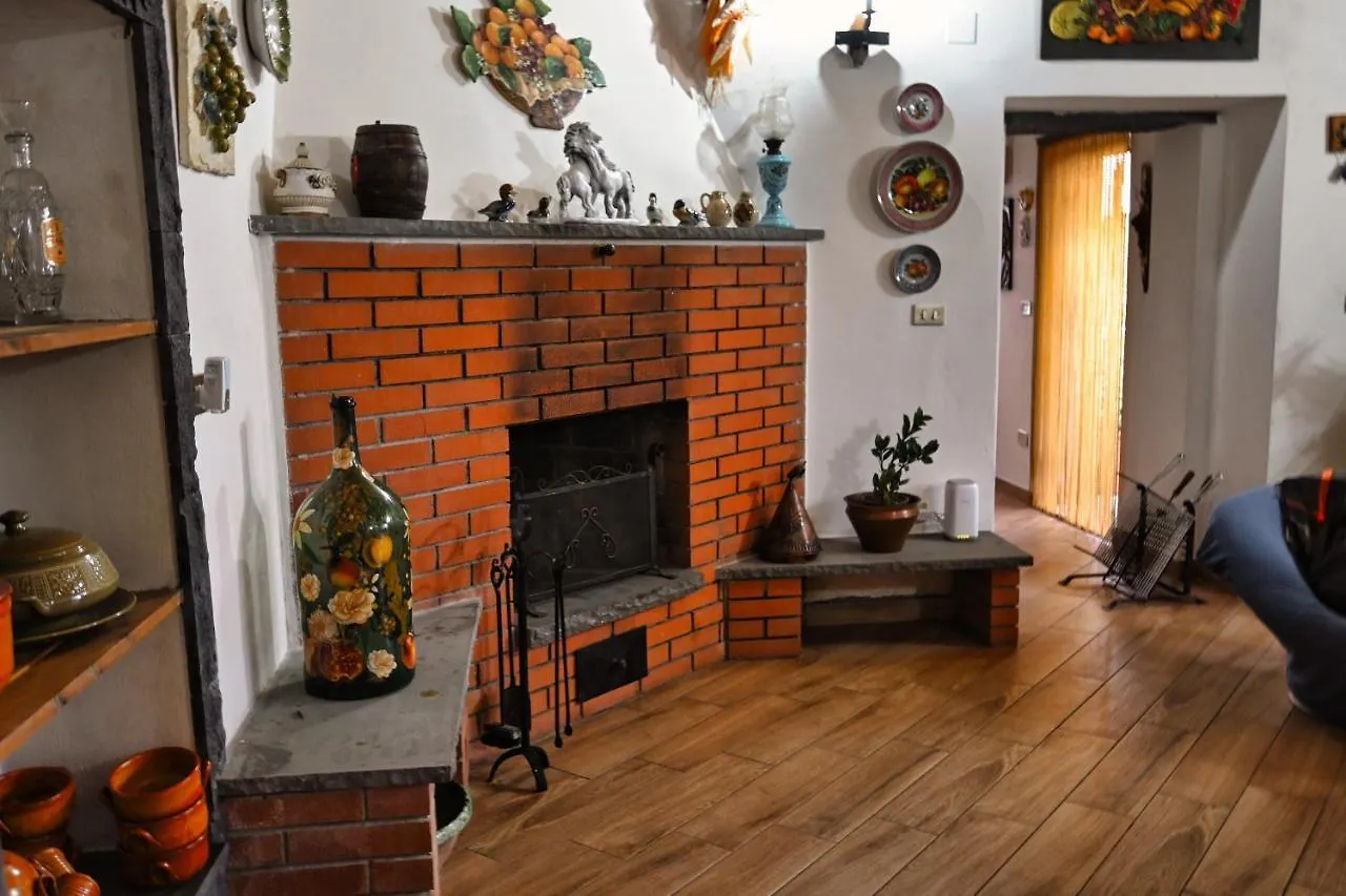 Casa Leopina Apri Gli Occhi E Vola Oltre Il Mare Villa Sant'Alfio Holiday home