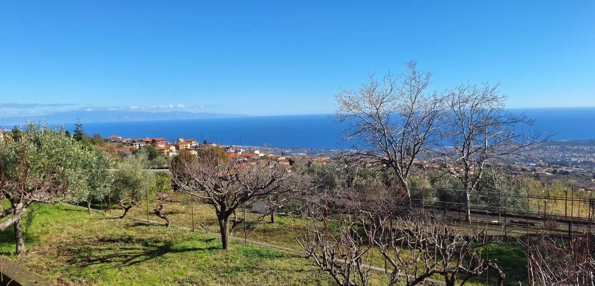 Holiday home Casa Leopina Apri Gli Occhi E Vola Oltre Il Mare Villa Sant'Alfio